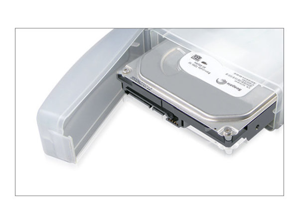 ICY BOX IB-AC602a HDD Schutzbox fuer 8,9cm 3,5Zoll HDDs stapelbar gepolstert Kunststoff transparent